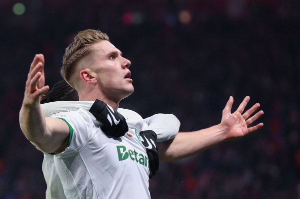 永旺配资 BBC: 贝尔塔亲赴里斯本谈判推进签约克雷斯, 诺尔高转会将完成